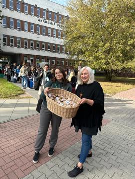 picture during the gingerbread promotion